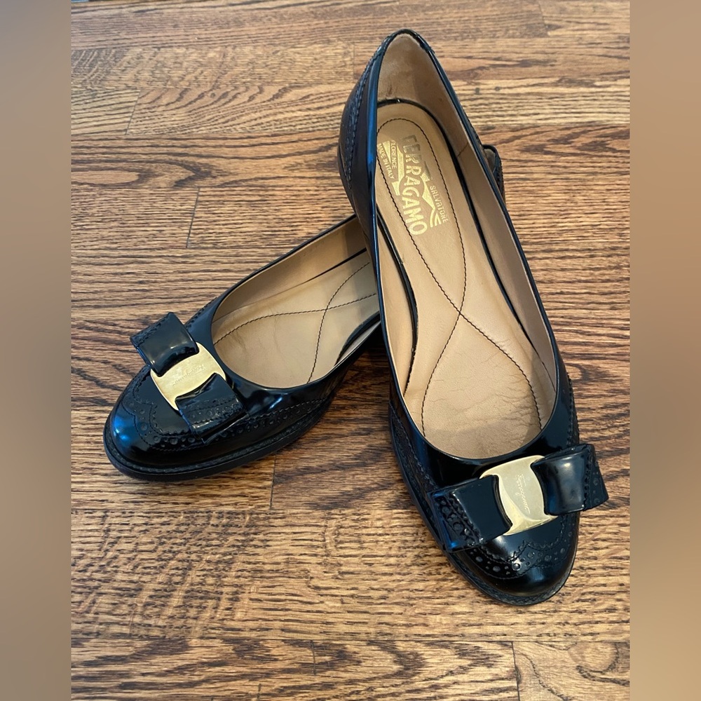 Salvatore Ferragamo Vara Varina in black patent leather